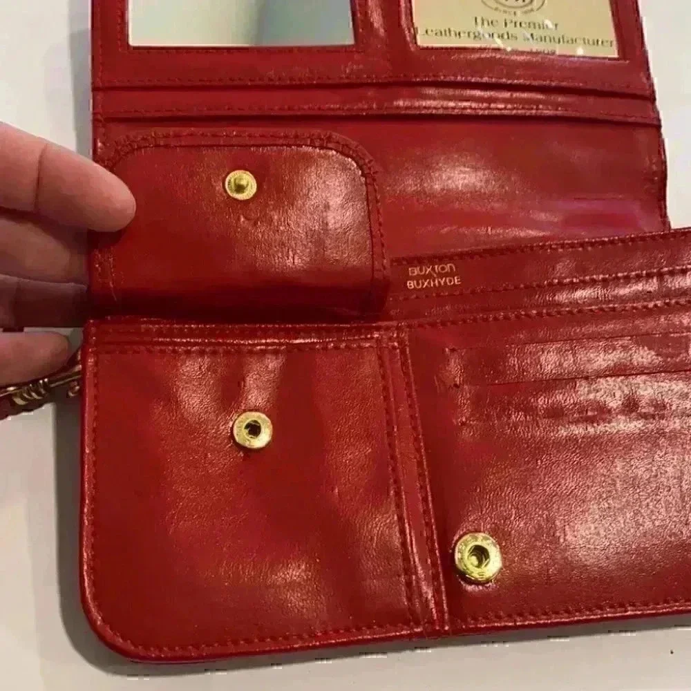 Buxton wallet/crossbody
